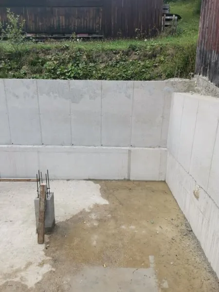 Final hospodárskej budovy Breza