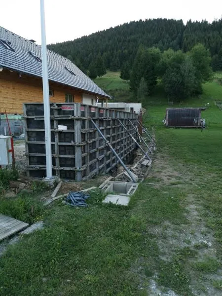 Oporný múr Lomna — foto 6