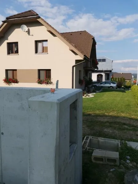 Oporný múr Lomna — foto 7