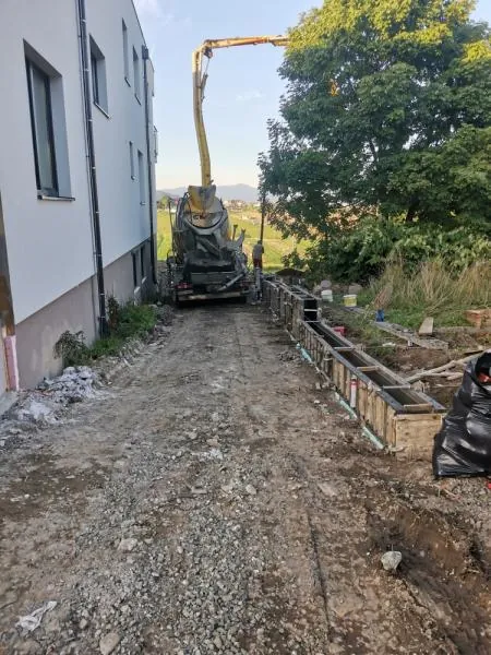 Oporný múr Mútne lekáreň — foto 5