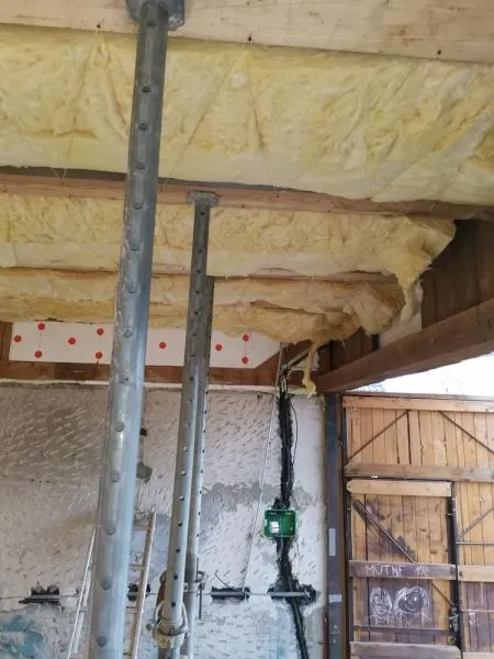 Prerábka hospodárstva budova Mútne — foto 2